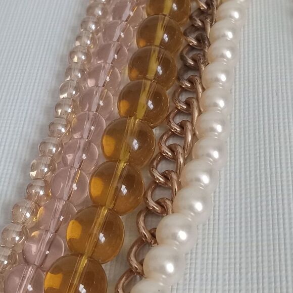 Marley Lilly Gold & Pink Multicolored Faux Pearl Glass Beaded Statement Necklace - Picture 7 of 10